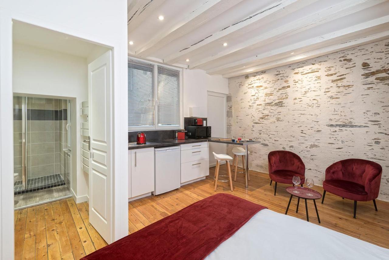 דירות אנז'ה Hypercentre Calme Et Cosy Impasse Saint Julien, 1Er Etage מראה חיצוני תמונה
